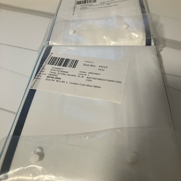 Blue and white indoor/0utdoor curtains sz 54 x 84l nwt preppy set of 3 - Picture 2 of 6